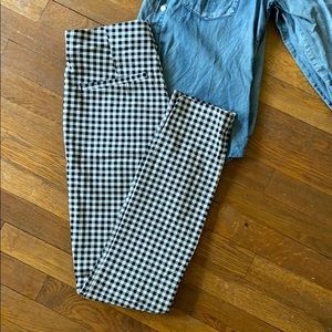 Old navy gingham styled pants. Side zipper. *Tall*